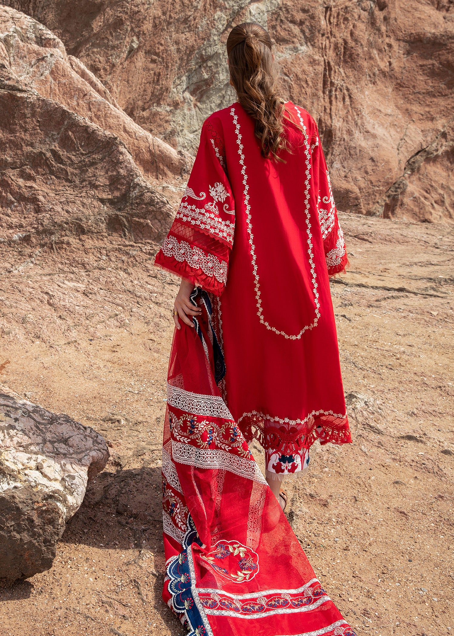 LUXURY LAWN - Flame red FKO-SS2401