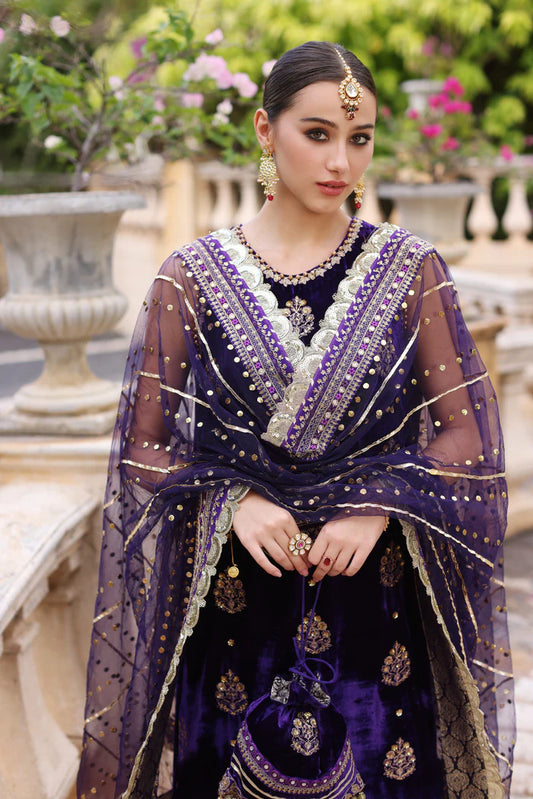 Velvet 3 Pcs Suit With Sequin & Tilla Embroidered Front Encrusted