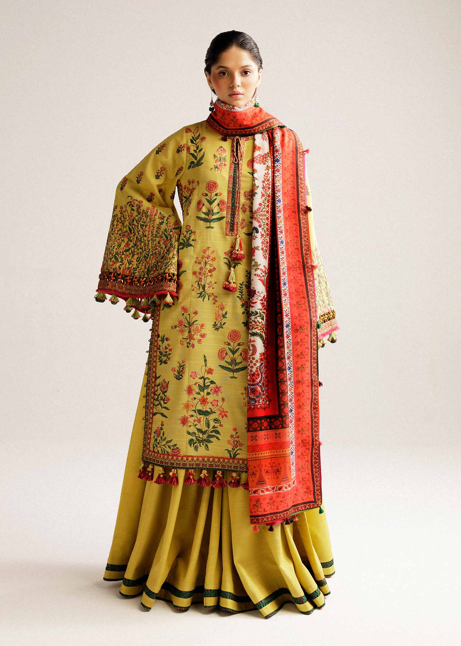 khaddar outfit with intricate floral motifs HR-FKOKHADAR-09723