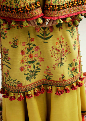 khaddar outfit with intricate floral motifs HR-FKOKHADAR-09723